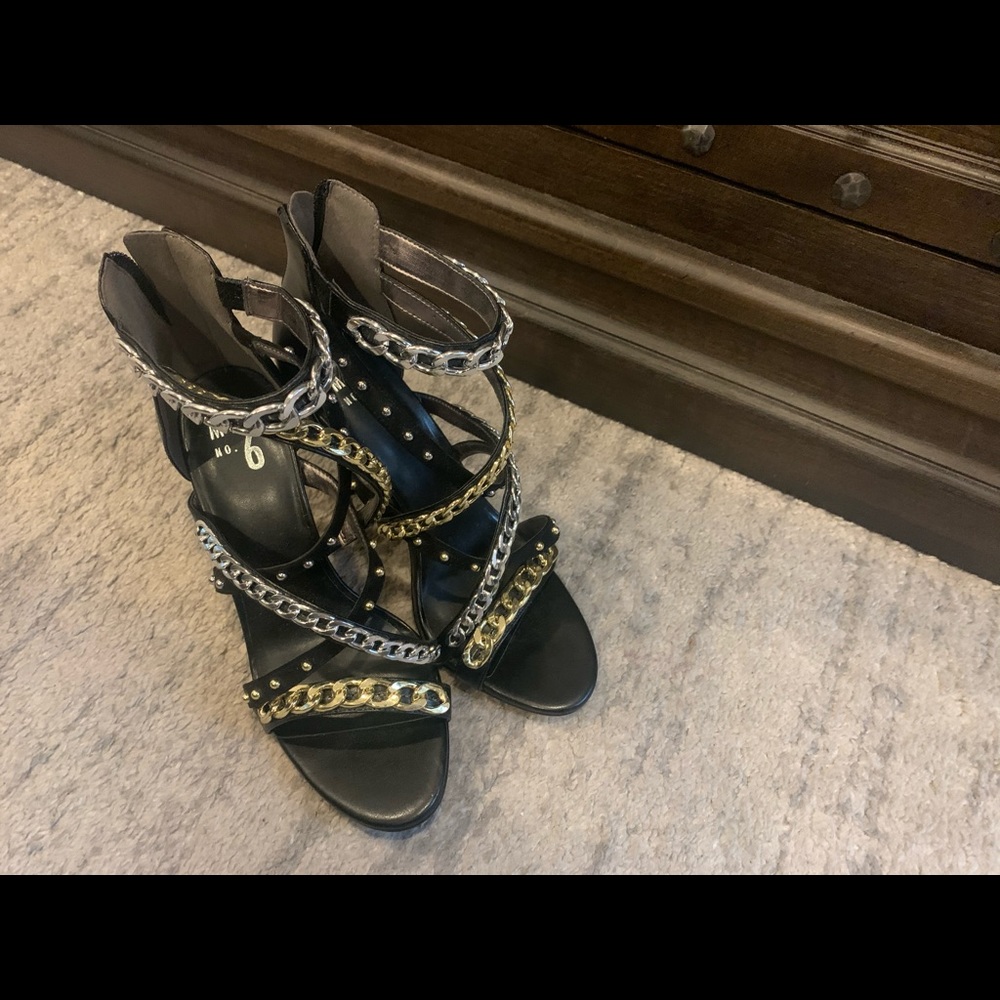 Shiny brand new never worn heels!